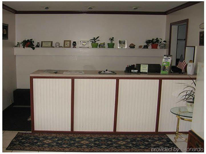 Red Carpet Inn And Suites Plymouth Wnętrze zdjęcie